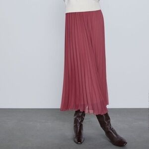 Zara - Pleated Maxi Skirt